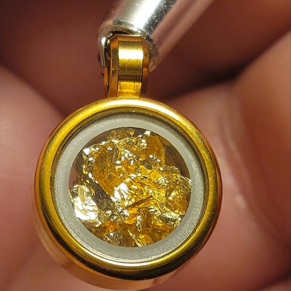 14k Gold Filled Pendent W/ 24k Gold Flakes - 15mm - Picture 3 of 7